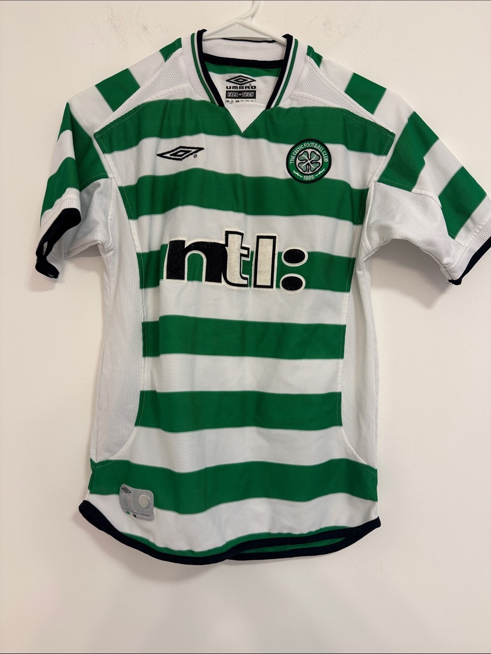 Umbro Green & White Striped Kids Soccer Jersey with Crest